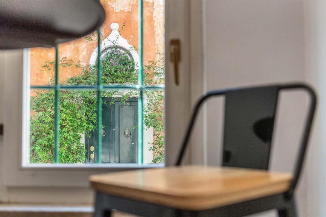 Deza Cozy Place In Monti Rome Buitenkant foto