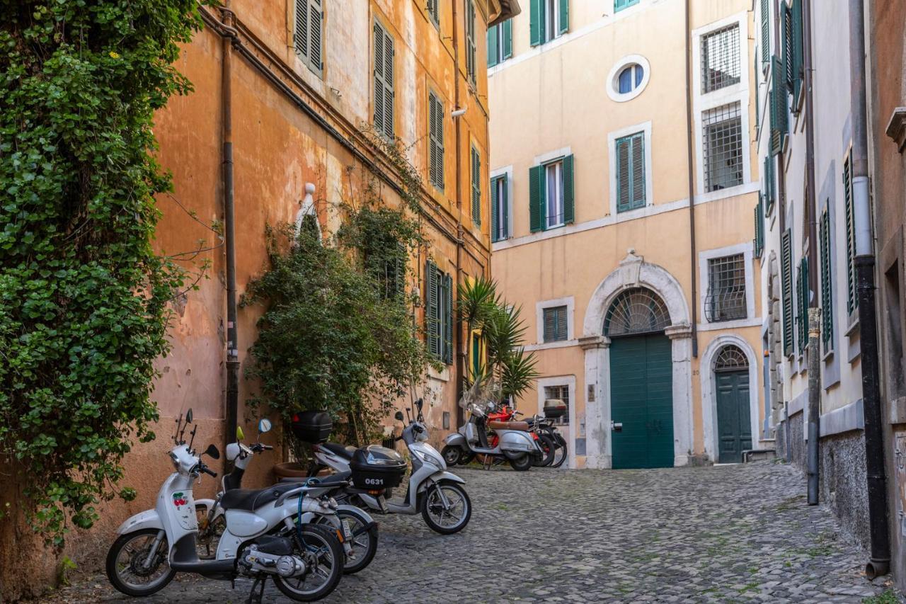 Deza Cozy Place In Monti Rome Buitenkant foto
