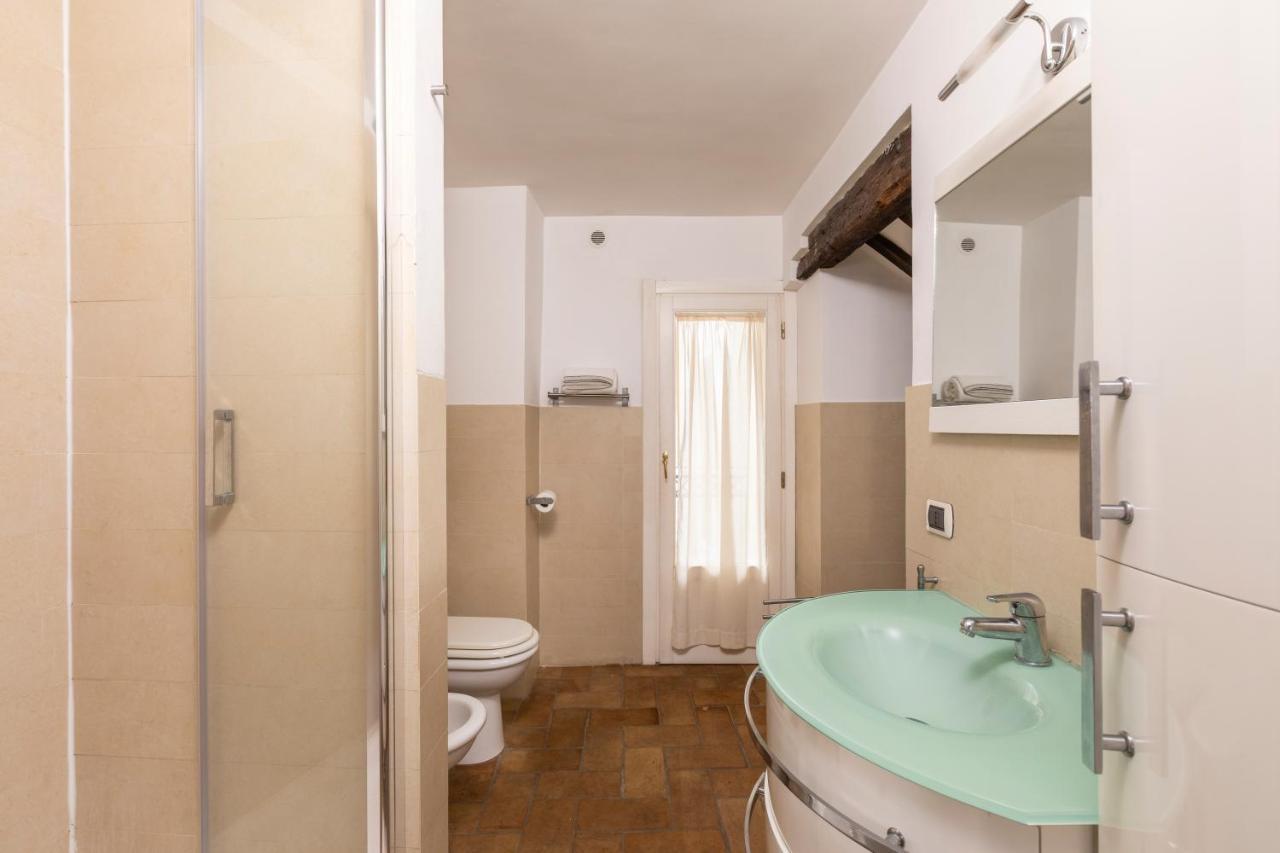 Deza Cozy Place In Monti Rome Buitenkant foto